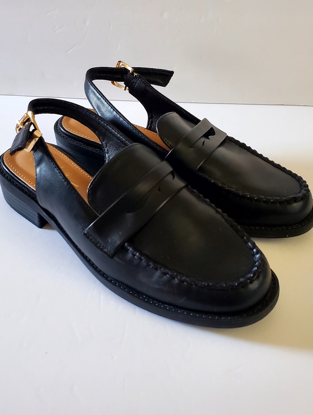 Nicole Miller Black Leather Slingback Loafers with Gold Buckle Size 7